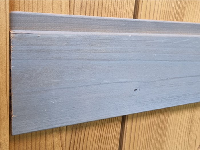Lotje 1 Veteka | TMT Vuren blokprofiel 16x134 met voorvergrijzer