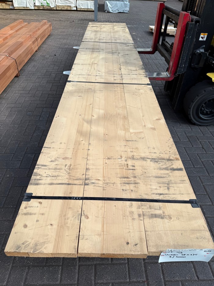 Lotje 129 | Vuren 38x275mm gelamineerde panelen