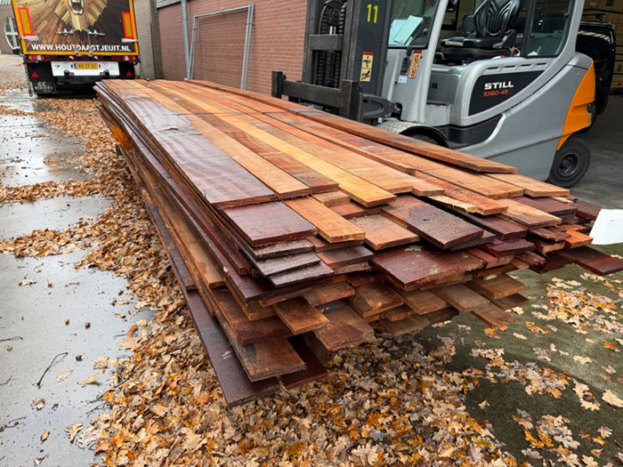 Lotje 168 | Mahonie dekplanken 